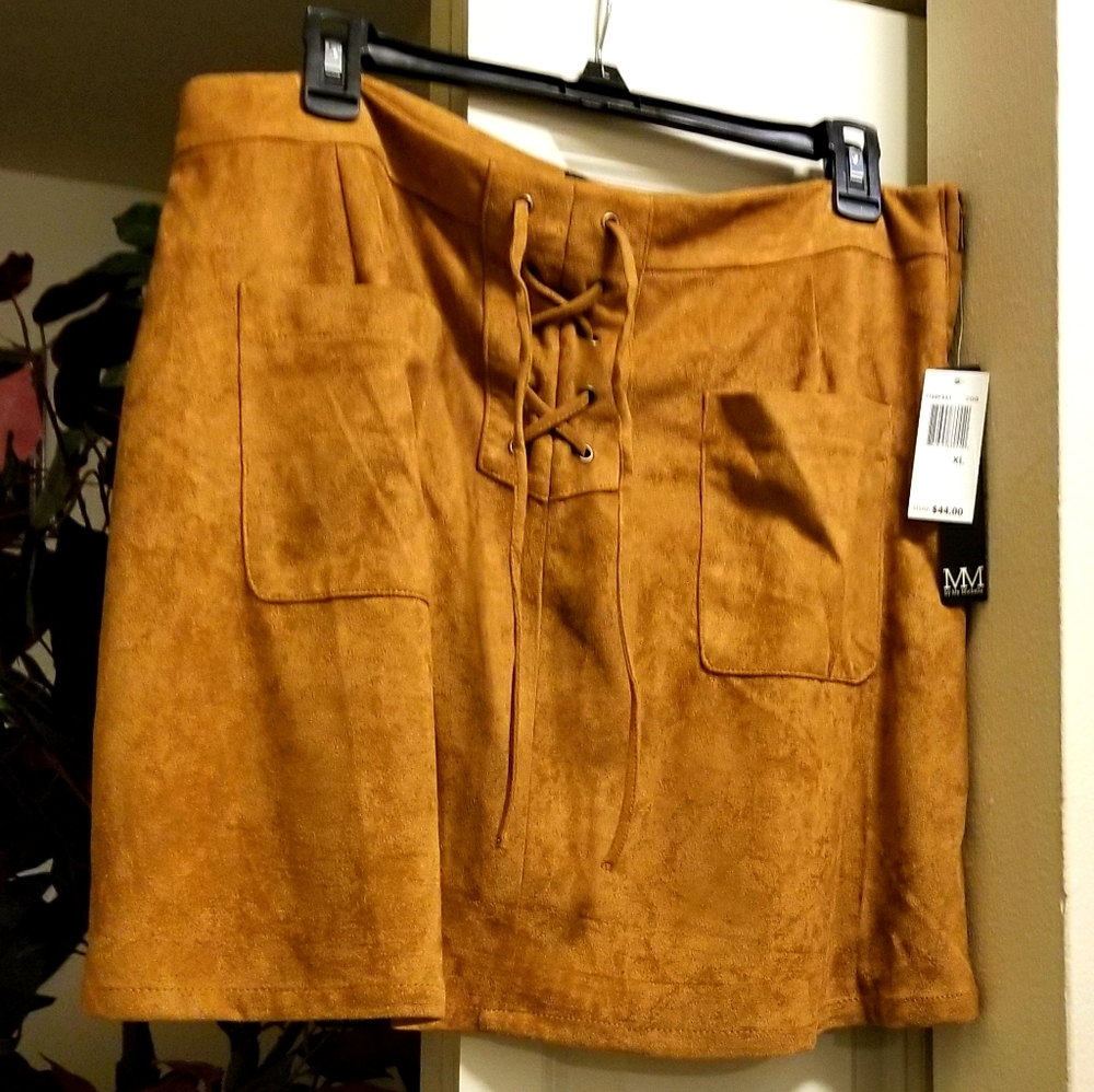 NWT My Michelle🤎mini skirt